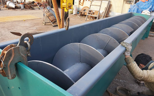 <b>【通知（zhī）】800型螺旋（xuán）輸送機已發貨，請注意查收！</b>